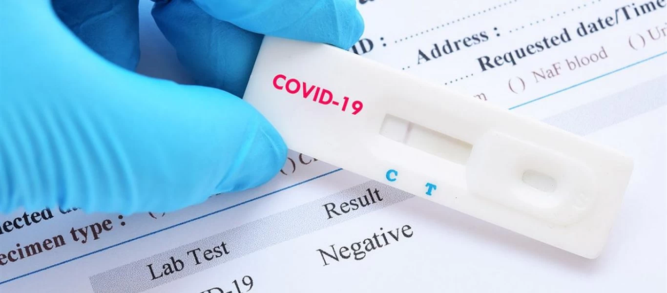 Φαρμακοποιοί κατά κυβέρνησης για το φιάσκο των self test: «Είναι αναξιόπιστα»! - Τέλος το δωρεάν και στην Αττική